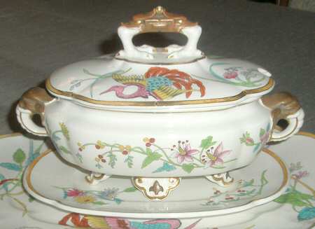 RW252 Gravy Boat & Lid w/Underplate