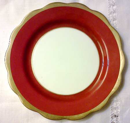 6514 Red by Royal Albert