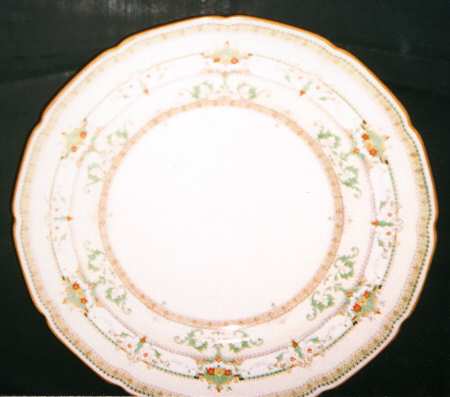 V816 by Royal Doulton