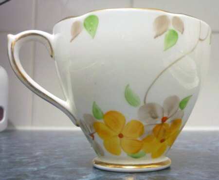 319 Footed Cup