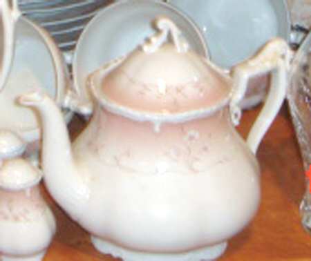 2882 Teapot & Lid