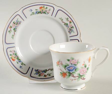 Papillon Footed Cup & Saucer Set