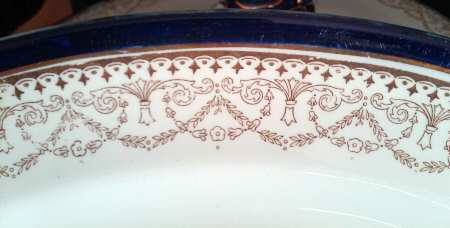 RD310 14" Oval Serving Platter