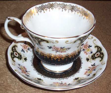 Dorchester Series by Royal Albert