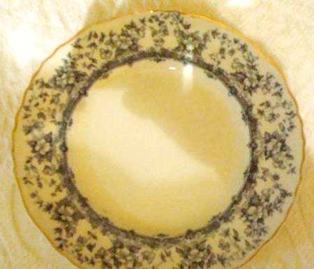 RD311 by Royal Doulton