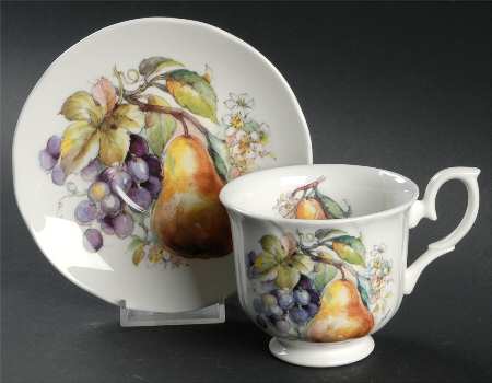 RNB2 Footed Cup & Saucer Set