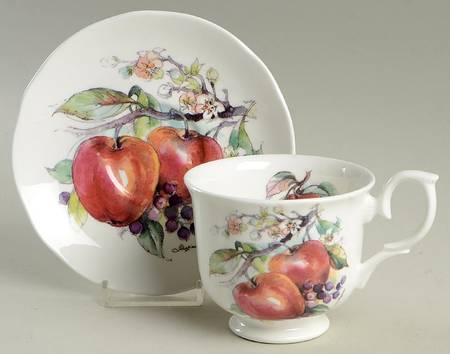 RNB2 Footed Cup & Saucer Set