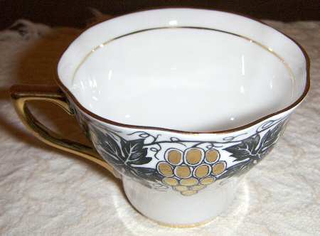 5422 Footed Cup