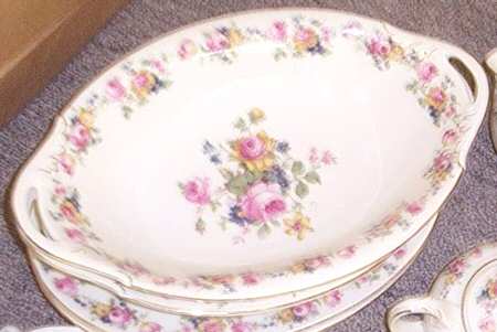 Rosemere, The 9" Oval Vegetable Bowl