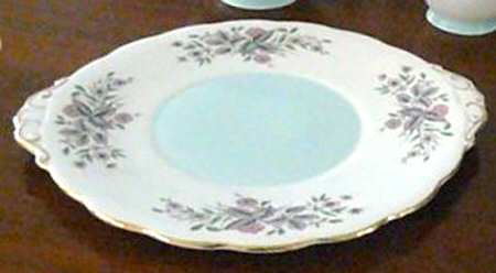 R1130 Handled Cake Plate