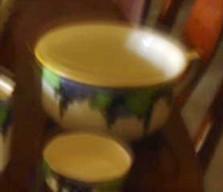 D4962 9" Round Vegetable Bowl