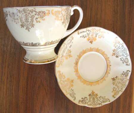 RSD63 Footed Cup & Saucer Set