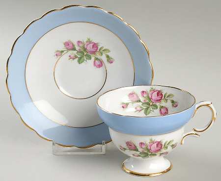 5001 Footed Cup & Saucer Set