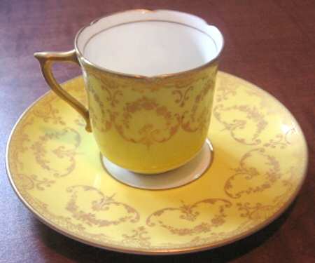 E2898 by Royal Doulton