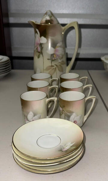 RHS54 Flat Cup & Saucer Set