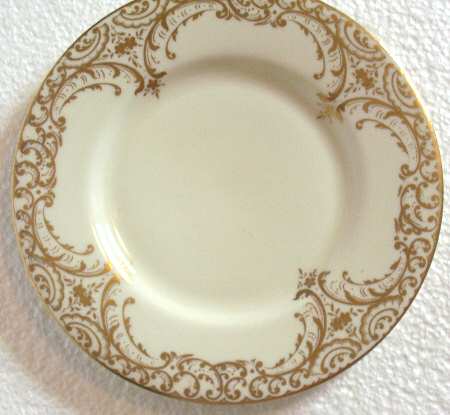 H3156 by Royal Doulton