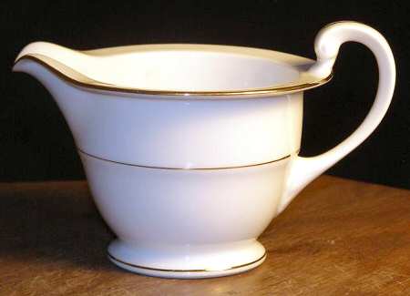 RO75 White Creamer