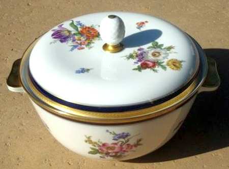 3669 Sugar Bowl & Lid