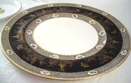 E9735 by Royal Doulton