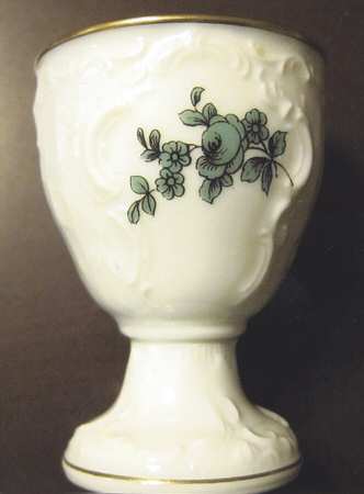 2475 Single Egg Cup