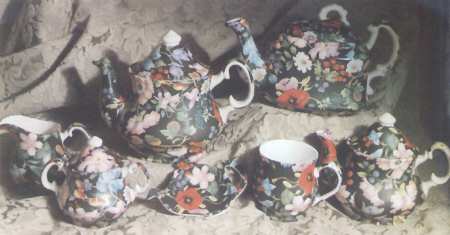 Poppy Chintz Teapot & Lid