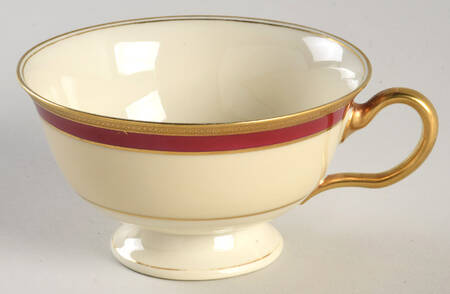 2753 Red Footed Cup