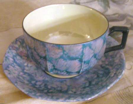 RUW27 Flat Cup & Saucer Set