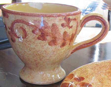 RLP1 Footed Cup