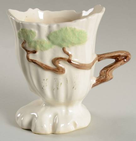 Ming Tree Temple White 6" Footed Vase