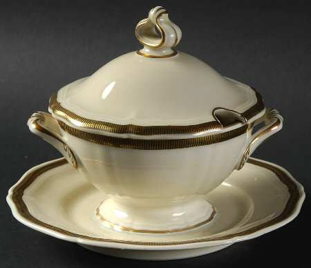1069 Mustard with Lid & Attached Underplate
