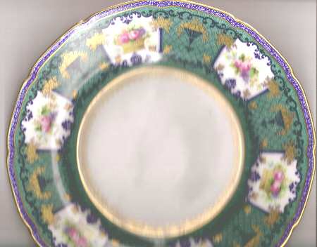 H1529 by Royal Doulton