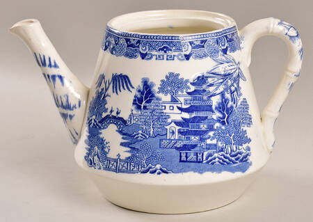 Willow Blue (No Birds, Diamond Stamp) Teapot No Lid