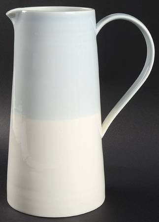 1815 92 Oz Pitcher