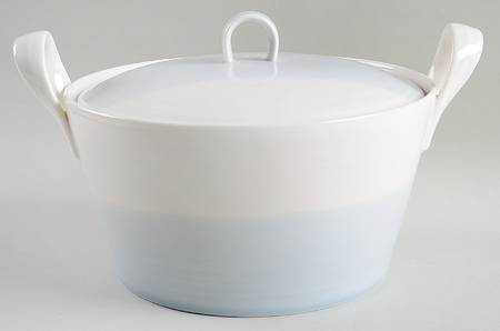 1815 2.5 Qt Round Covered Casserole