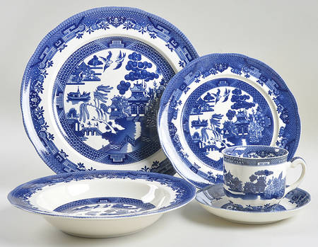 Blue Willow 5 Piece Place Setting