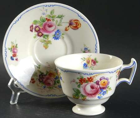 RD324 by Royal Doulton