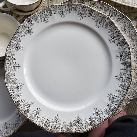 RYL341 Luncheon Plate