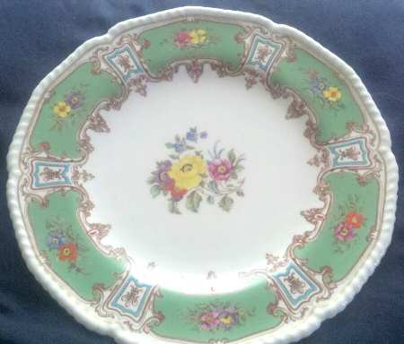 Leroy Green by Royal Crown Derby