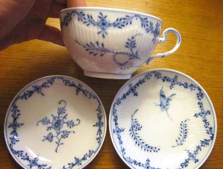 RBE17 Footed Cup & Saucer Set