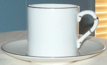 Z2743 Flat Demitasse Cup & Saucer Set