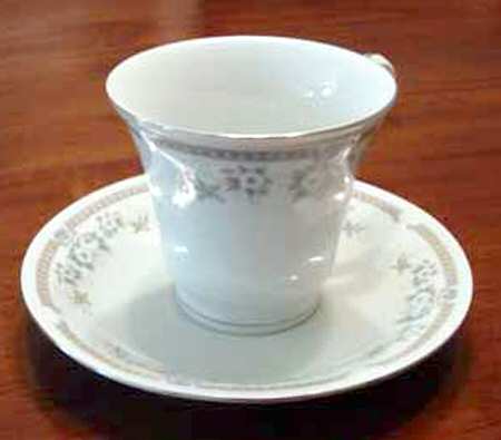 RGT9 Footed Cup & Saucer Set