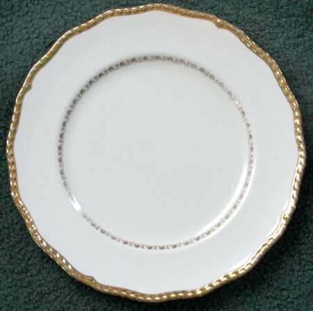 V2253 by Royal Doulton