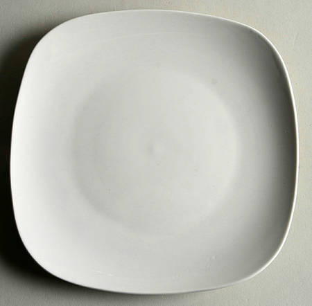 RNF68 Dessert/Pie Plate