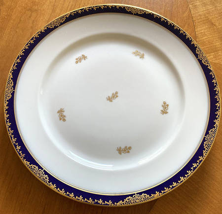 R1945 Salad Plate