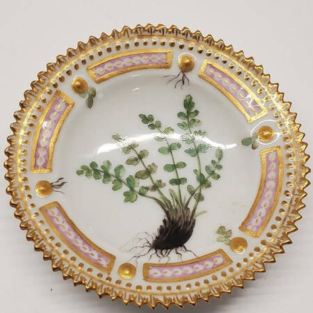 Flora Danica (1790 To 1960) Butter Pat