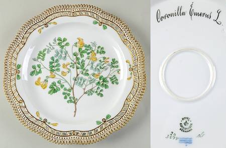 Flora Danica (1790 To 1960) 11" Round Pierced Platter-Coronilla Emerus L.