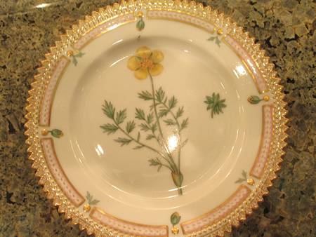 Flora Danica (1790 To 1960) Bread & Butter Plate-Potentilla anserina var groen