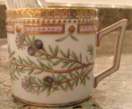 Flora Danica (1790 To 1960) Chocolate Cup & Serrated Saucer-Empetrum nigrum L
