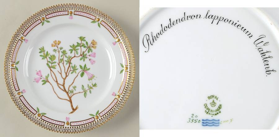 Flora Danica (1790 To 1960) Luncheon Plate