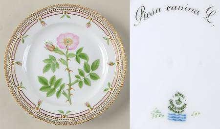 Flora Danica (1790 To 1960) Luncheon Plate-Rosa canina L.